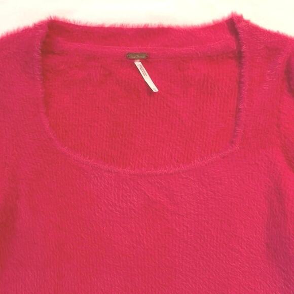Free People Moonbeam Cropped Sweater Womens Size L Raspberry Soft Stretchy Fuzzy - Picture 5 of 16